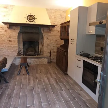 Casa de Férias La Corte Di Nonno Gino