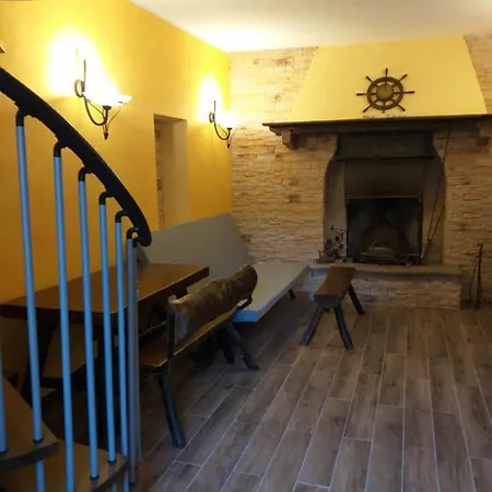 La Corte Di Nonno Gino Casa de Férias