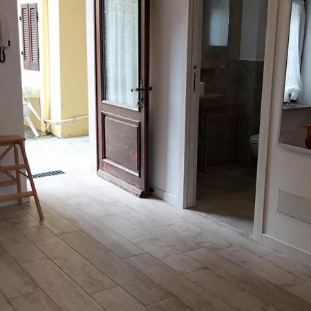 La Corte Di Nonno Gino Nyaraló Stresa