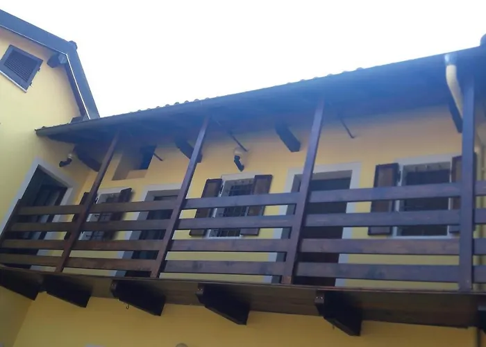 Ferienhaus La Corte Di Nonno Gino Stresa