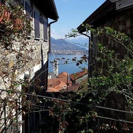 La Corte Di Nonno Gino Stresa