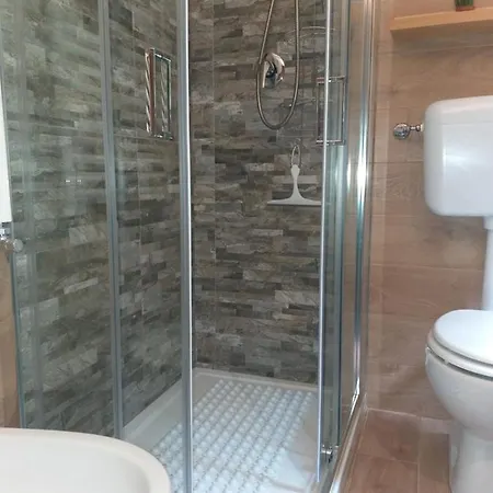 La Corte Di Nonno Gino Stresa